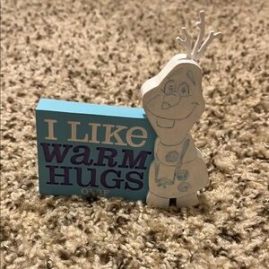Hallmark Frozen Olaf “I like warm hugs”